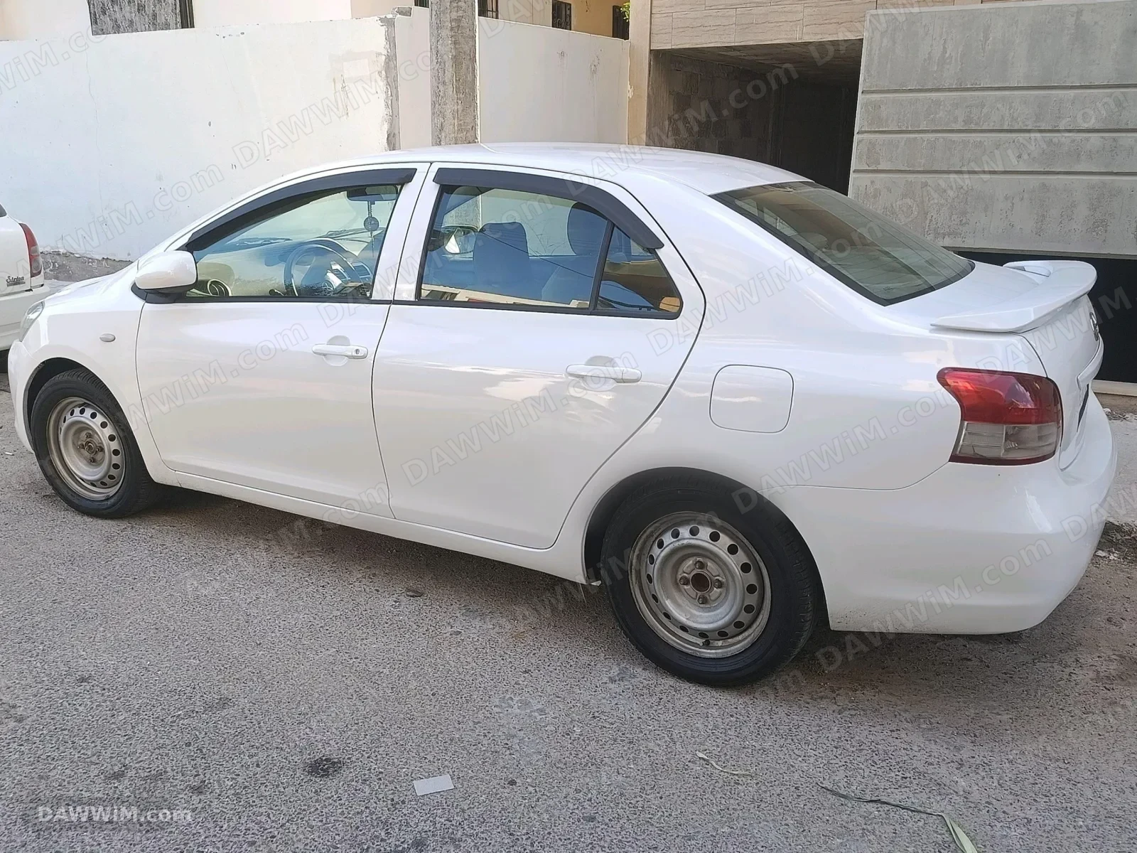 تويوتا ياريس 2008 للبيع