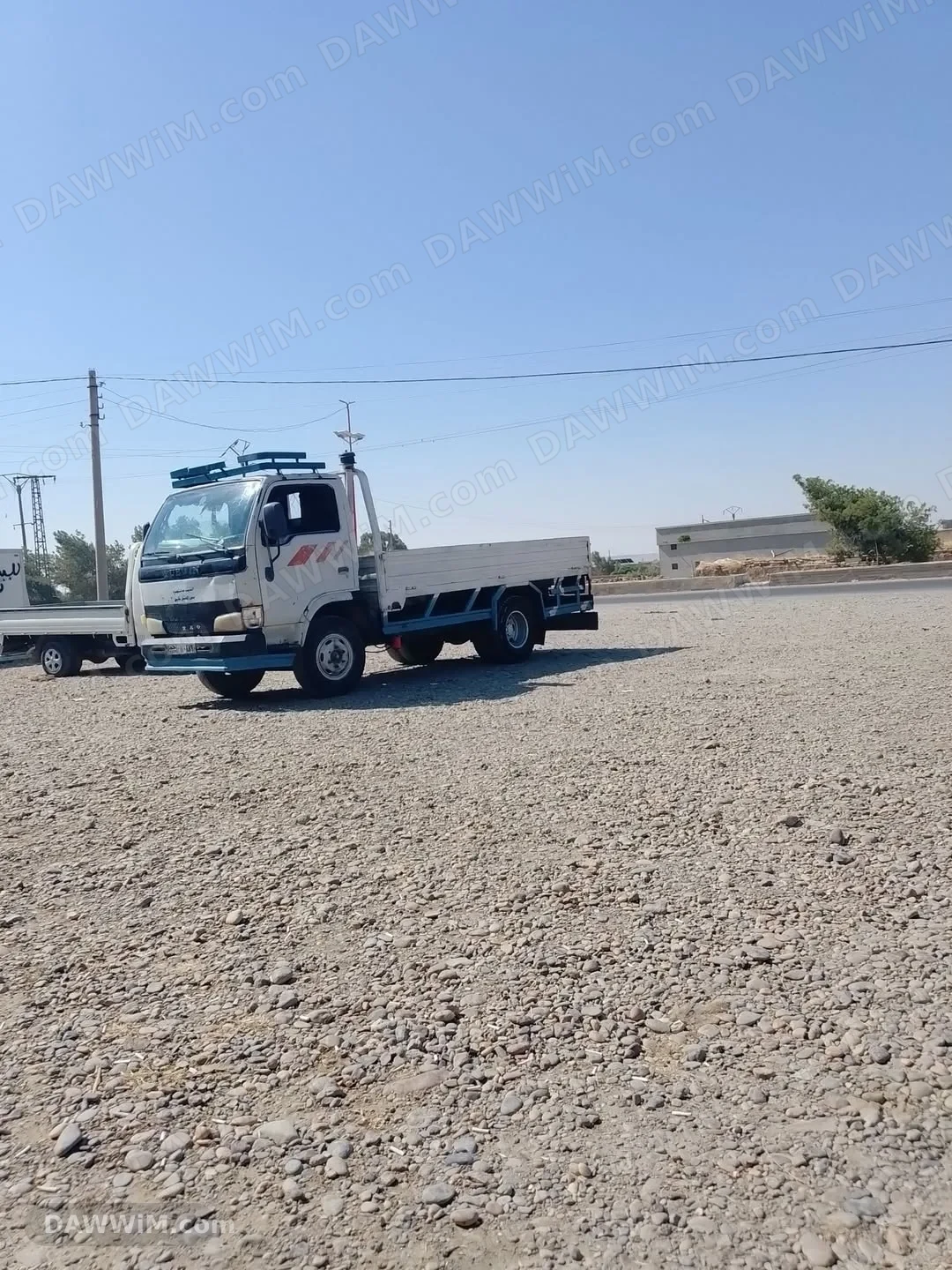 شاحنة لوجين للبيع