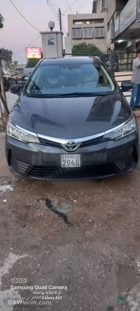 تويوتا كورولا 2019 للبيع