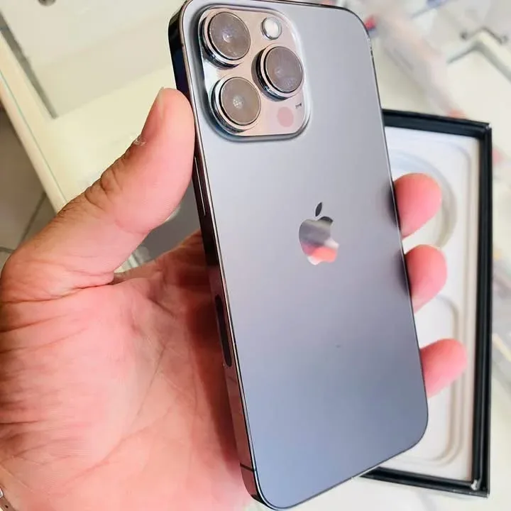 آيفون 13 برو مستعمل للبيع