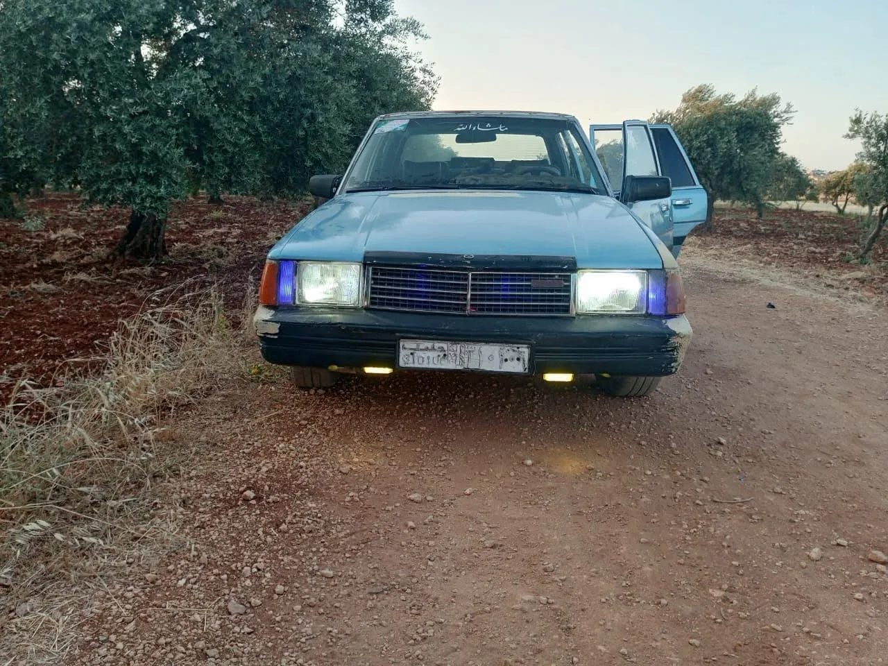 مازدا 929 موديل 1983 للبيع