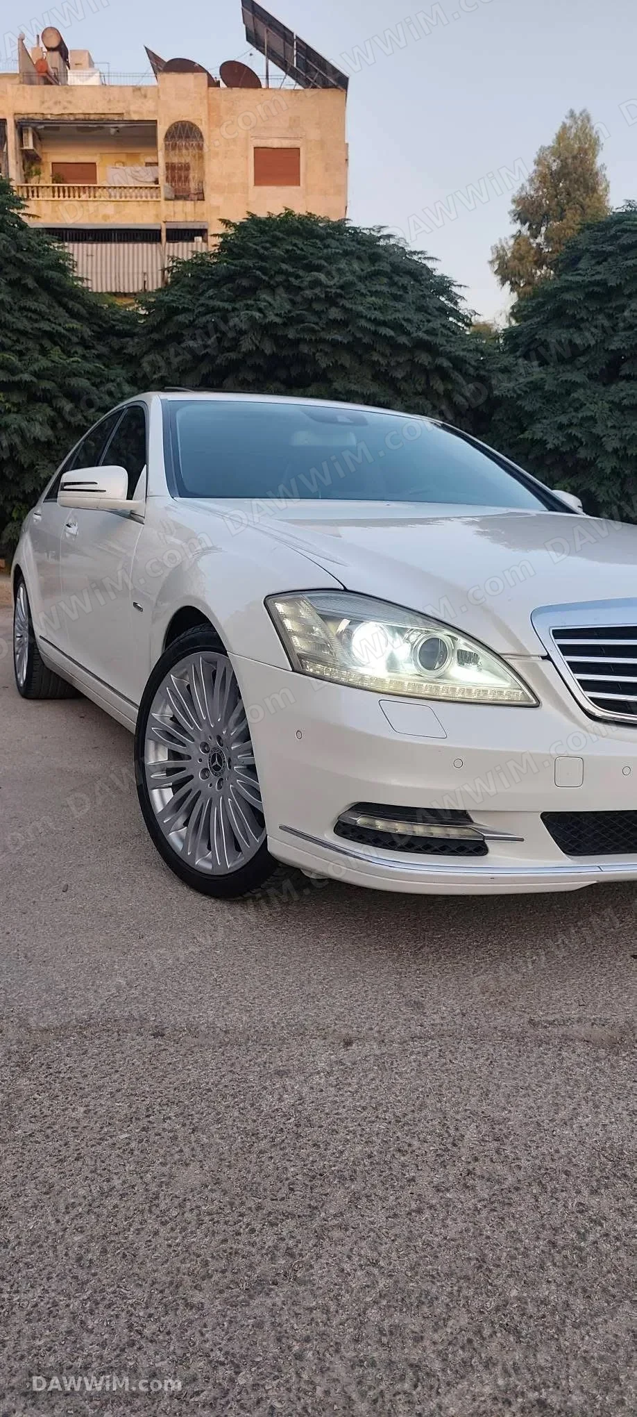 مرسيدس بنز S550 موديل 2012 للبيع