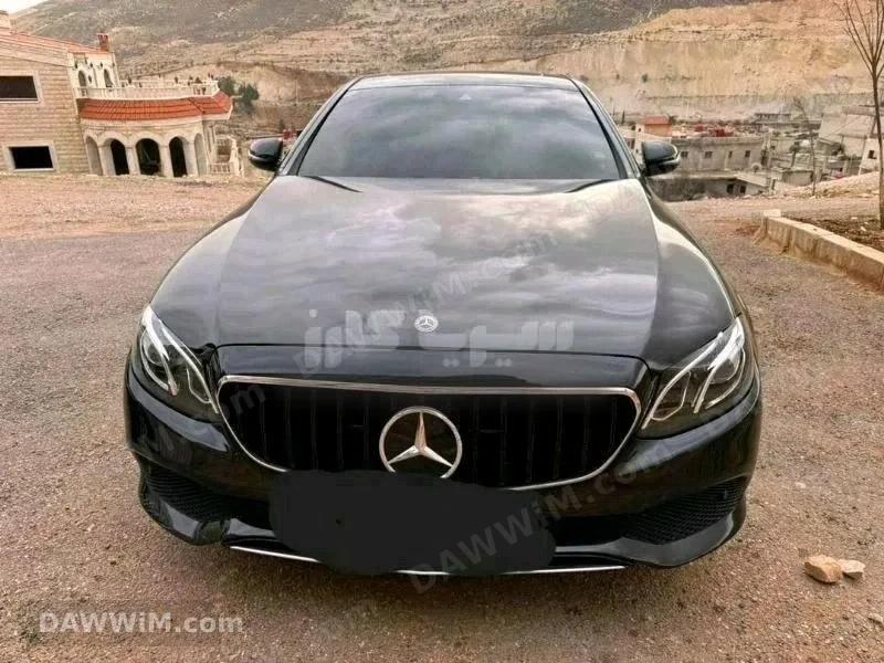 مرسيدس بنز E300 موديل 2019