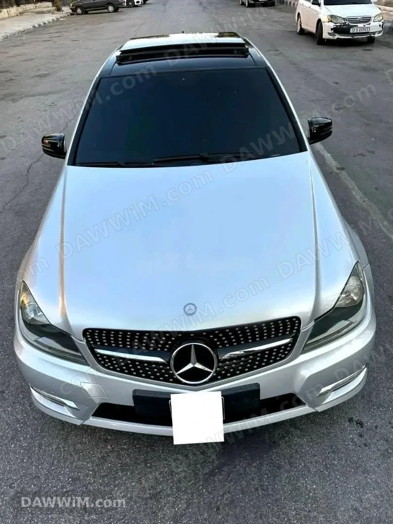 مرسيدس بينز C 200 موديل 2012 للبيع