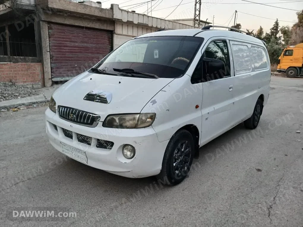 فان هيونداي موديل 2006 للبيع