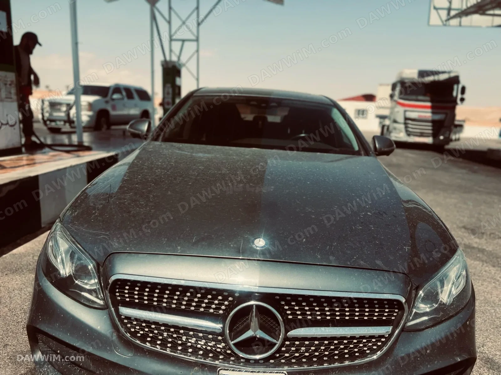 مرسيدس بينز E300 موديل 2018