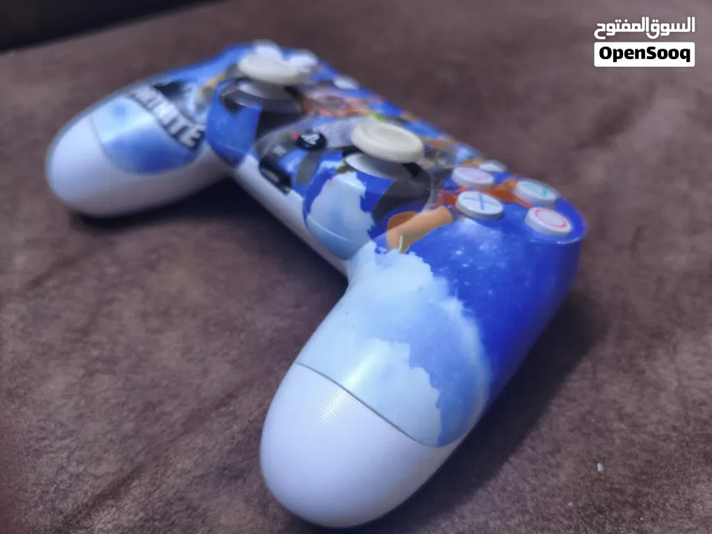 يد تحكم بلايستيشن 4 PS4 بتصميم Fortnite مستعملة