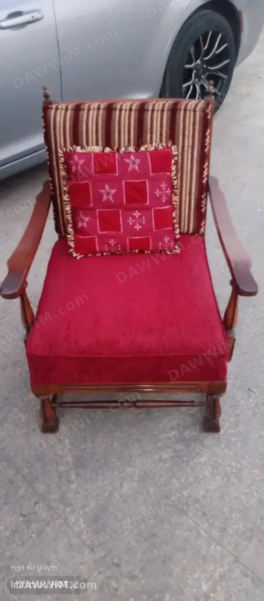 طقم كنبايات ثلاثية وست مفارد