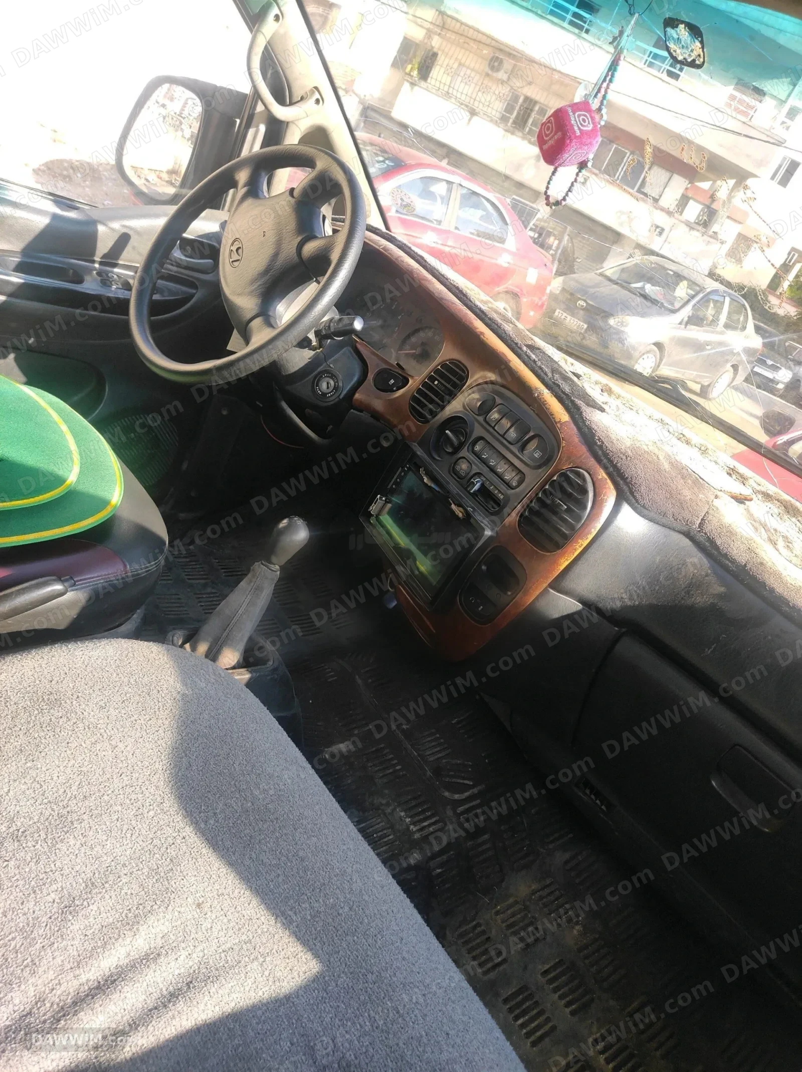 هيونداي ستاريكس موديل 2000 للبيع