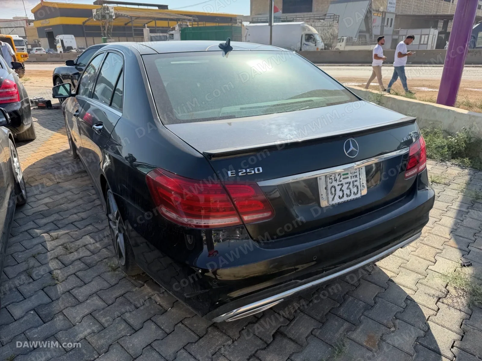 مرسيدس بينز E250 موديل 2015 مستعملة للبيع