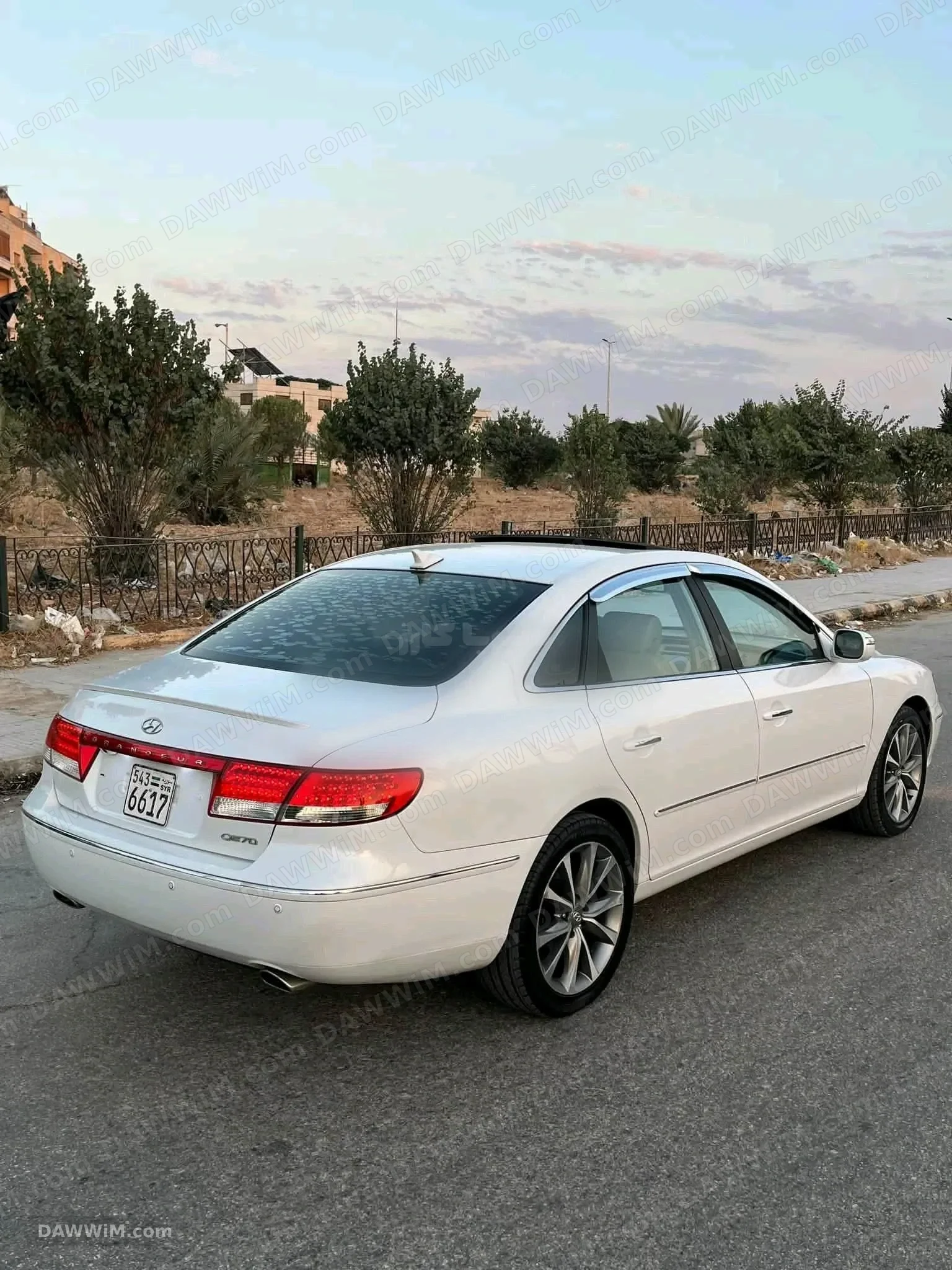 هيونداي ازيرا موديل 2010 مستعملة