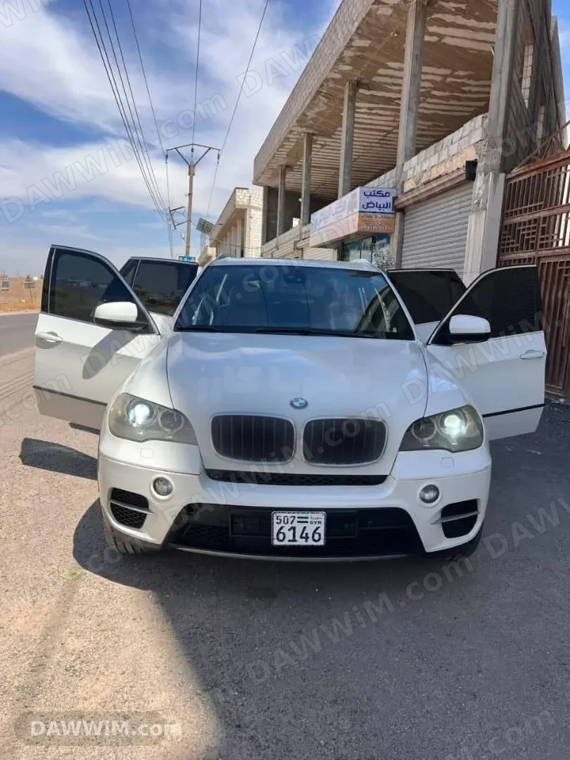 سيارة بي ام دابيليو BMW X5 موديل 2011 للبيع
