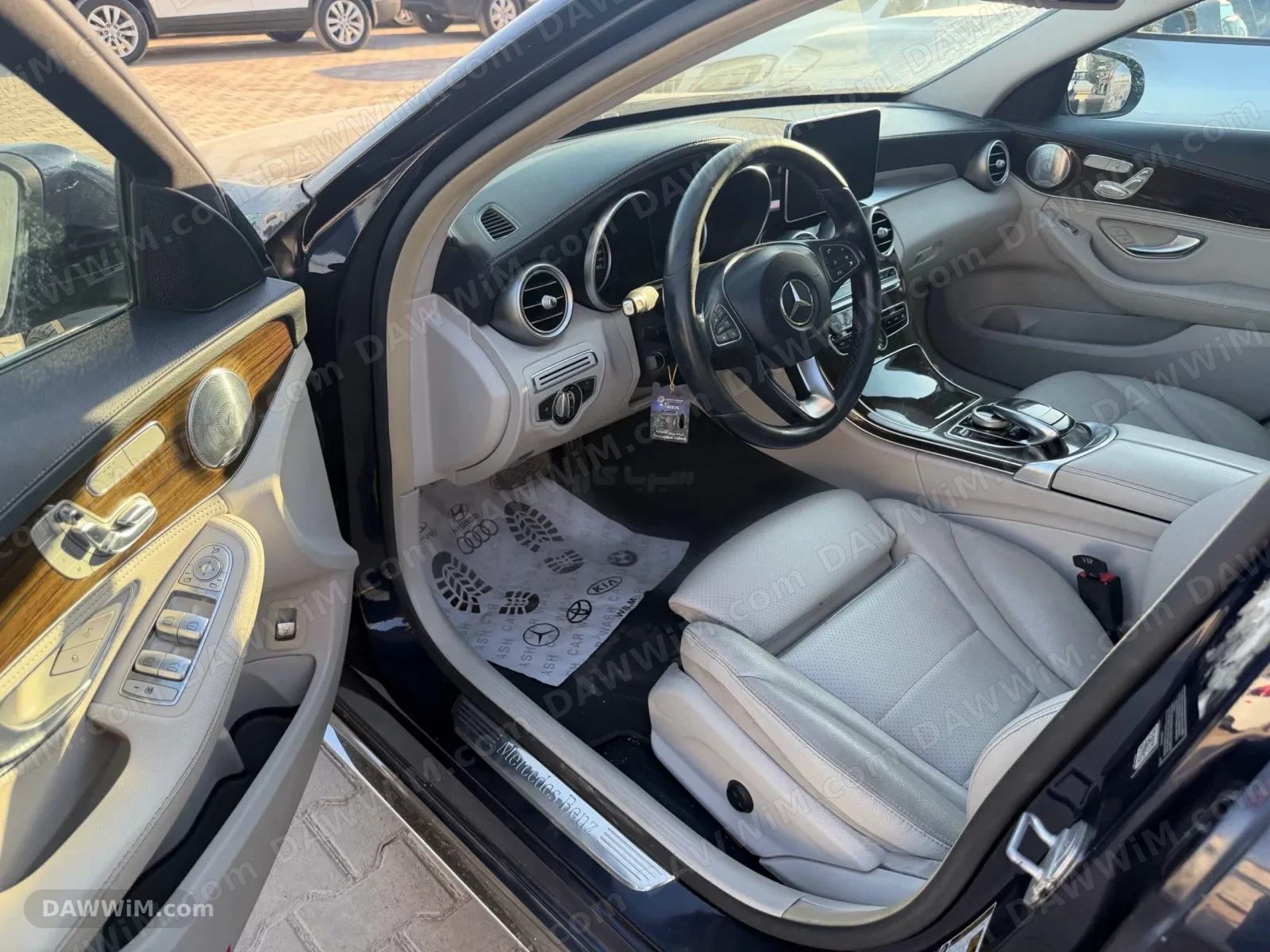 مرسيدس بنز C 300 موديل 2013