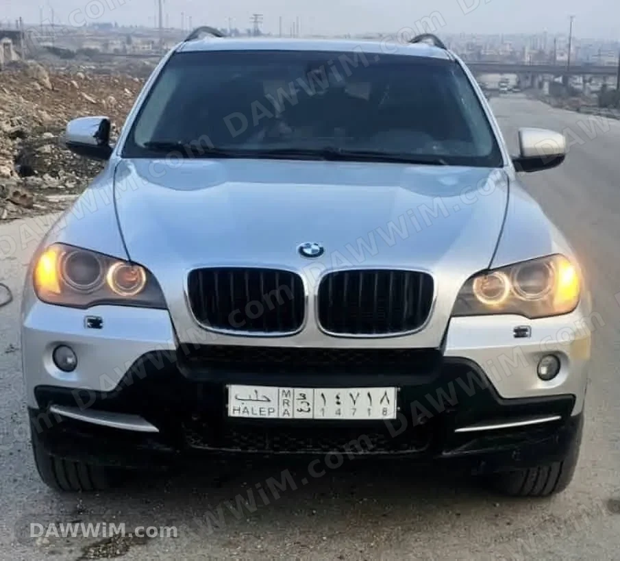 سيارة BMW X5 موديل 2008 للبيع