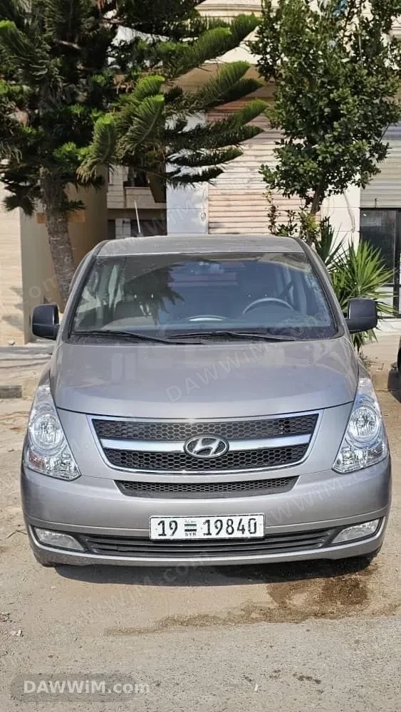 هيونداي H1 فان 2013 للبيع