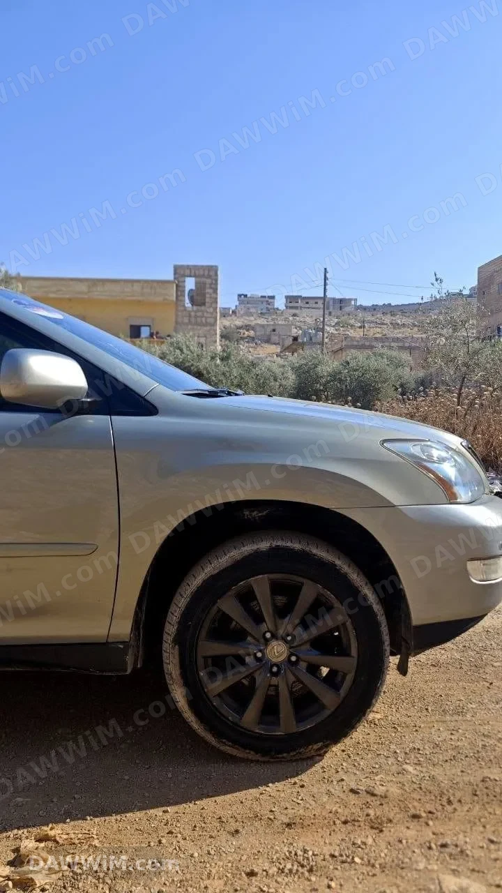 لكزس RX330 موديل 2004 للبيع