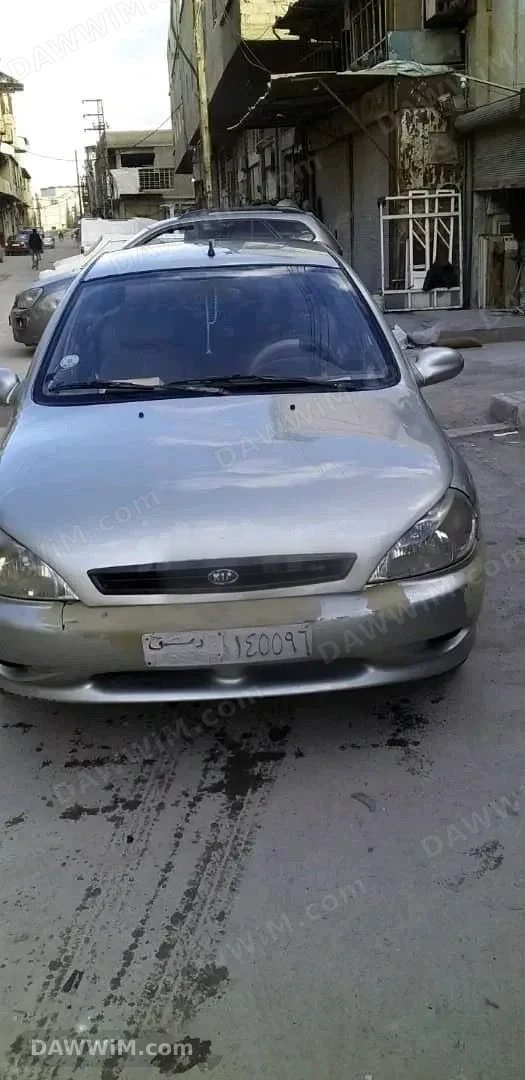 كيا ريو 2001