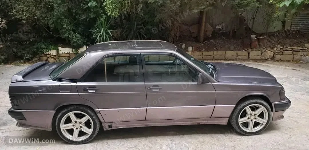 مرسيدس بينز 190 موديل 1993