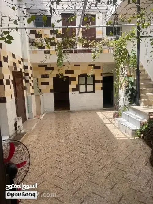 بيت عربي للبيع في دمشق القديمة - باب السلام