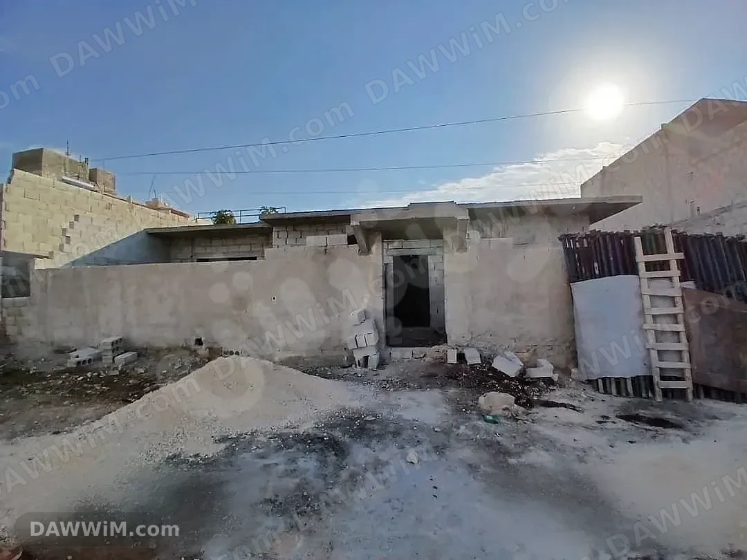 شقة على العضم للبيع في اعزاز
