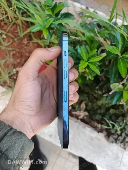 آيفون 12 برو ماكس 256 جيجابايت مع ملحقات