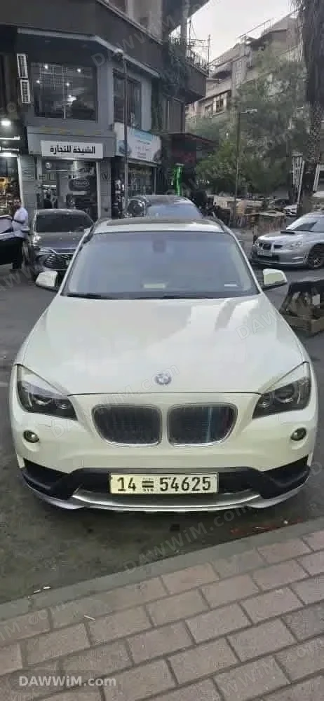 سيارة بي ام دبليو BMW X1 موديل 2015