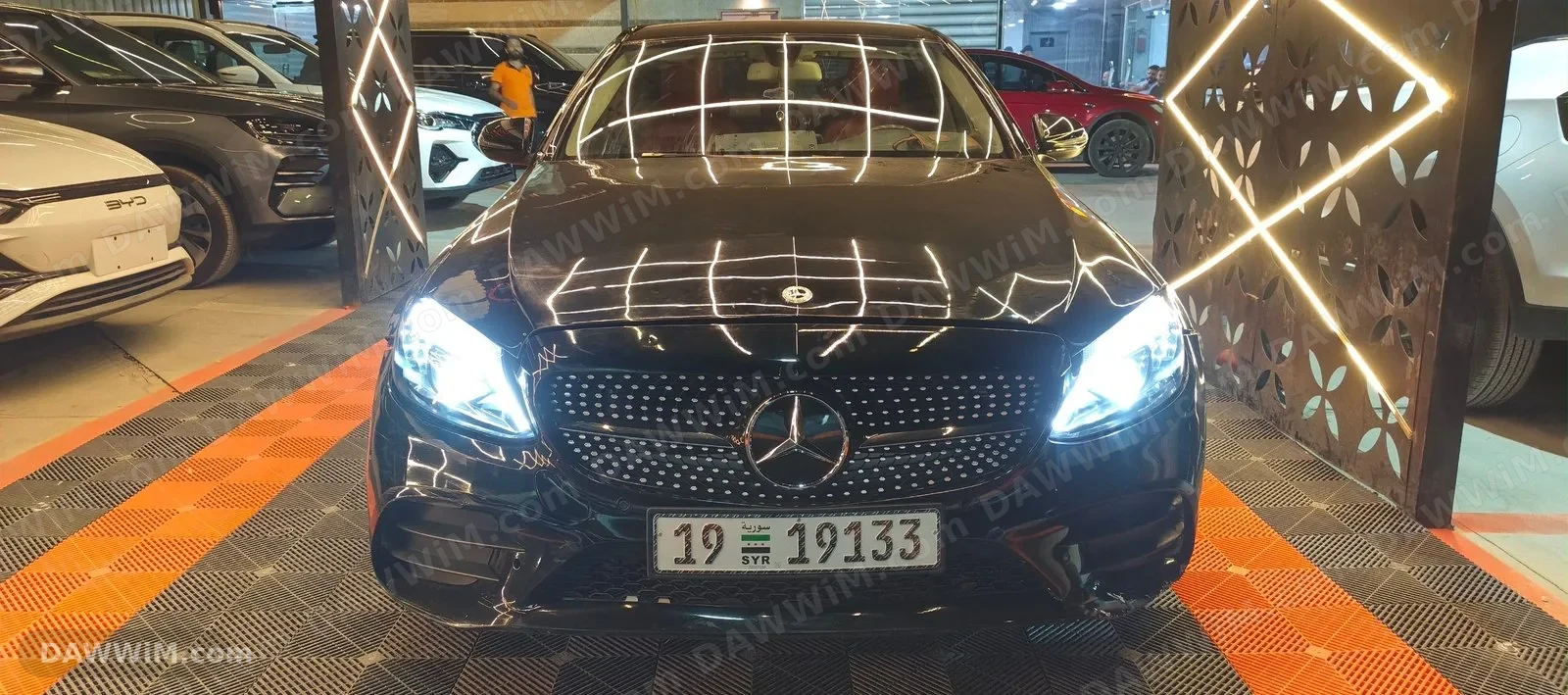 مرسيدس C300 موديل 2016 للبيع
