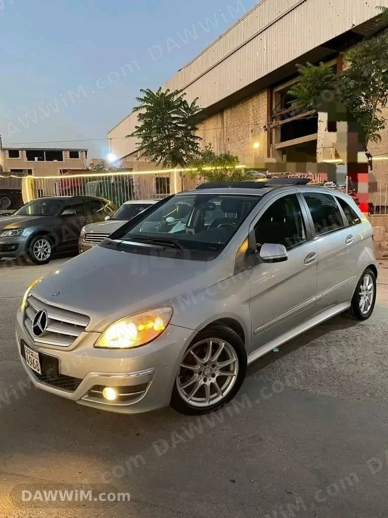 مرسيدس بينز B 200 موديل 2011