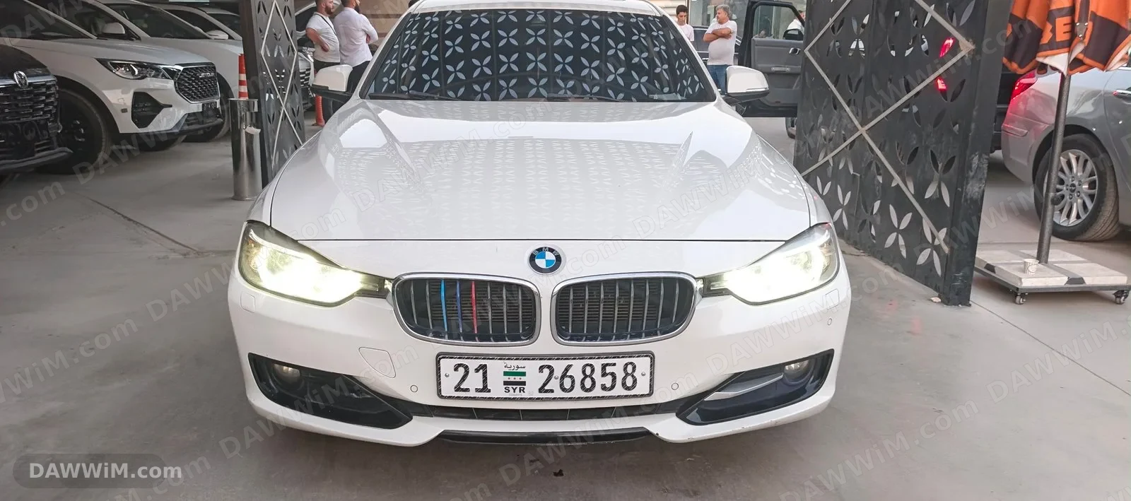 BMW 320 2014 للبيع