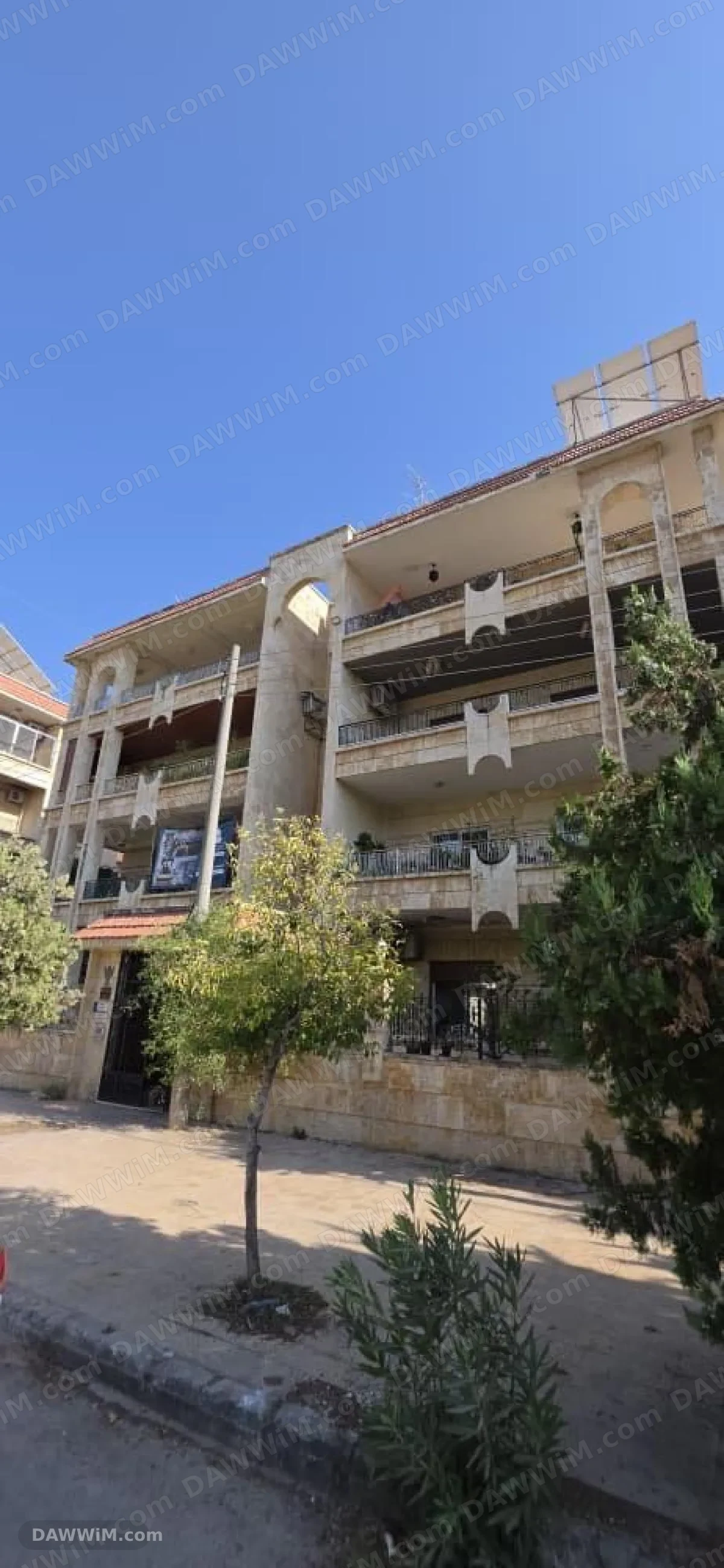شقة للبيع في جمعية الزهراء حلب 270 متر
