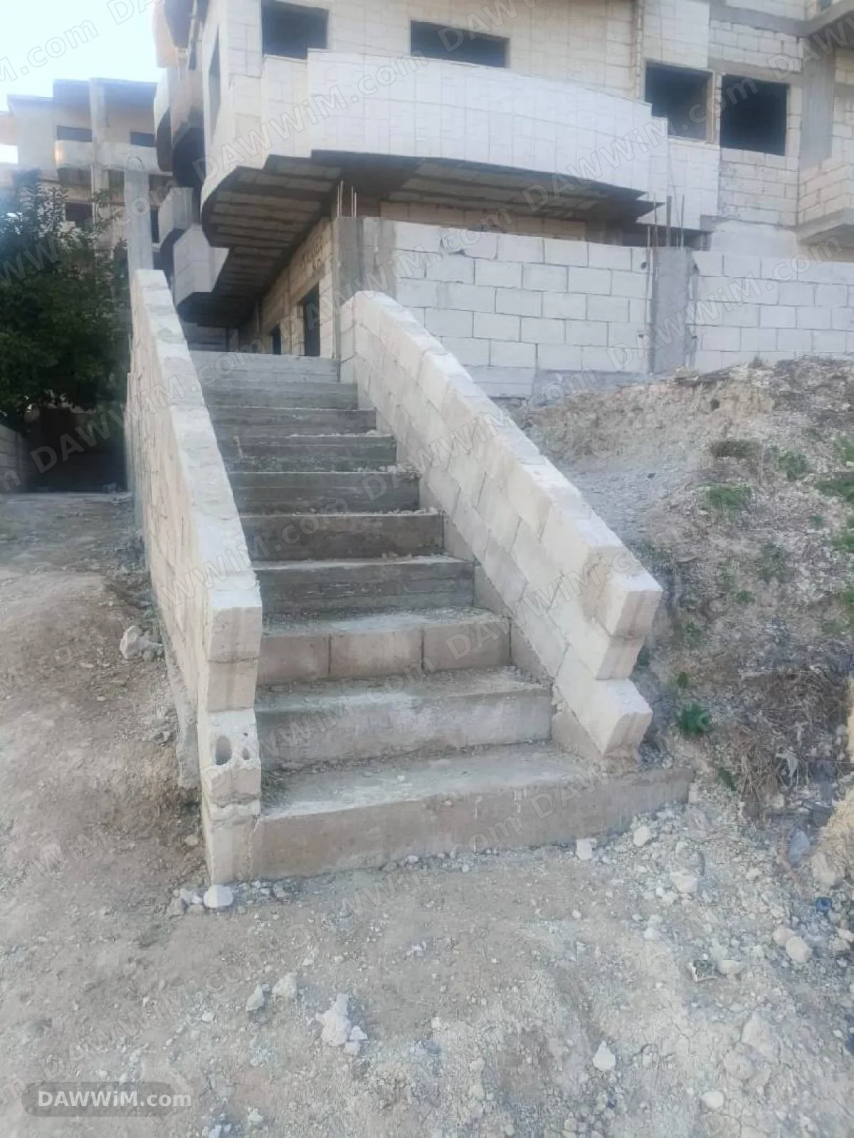 بيت للبيع في اللاذقية - سنجوان ضاحية الحايك