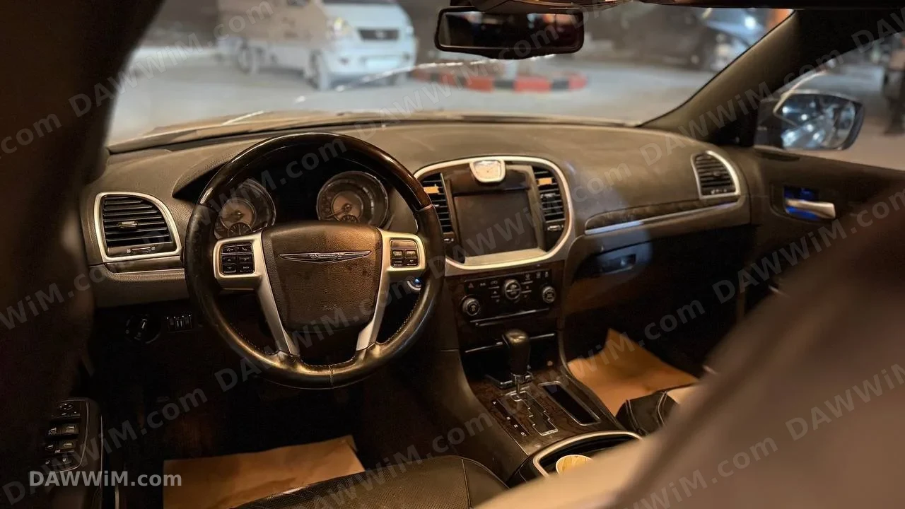 CHRYSLER 300C 2014 للبيع في حلب