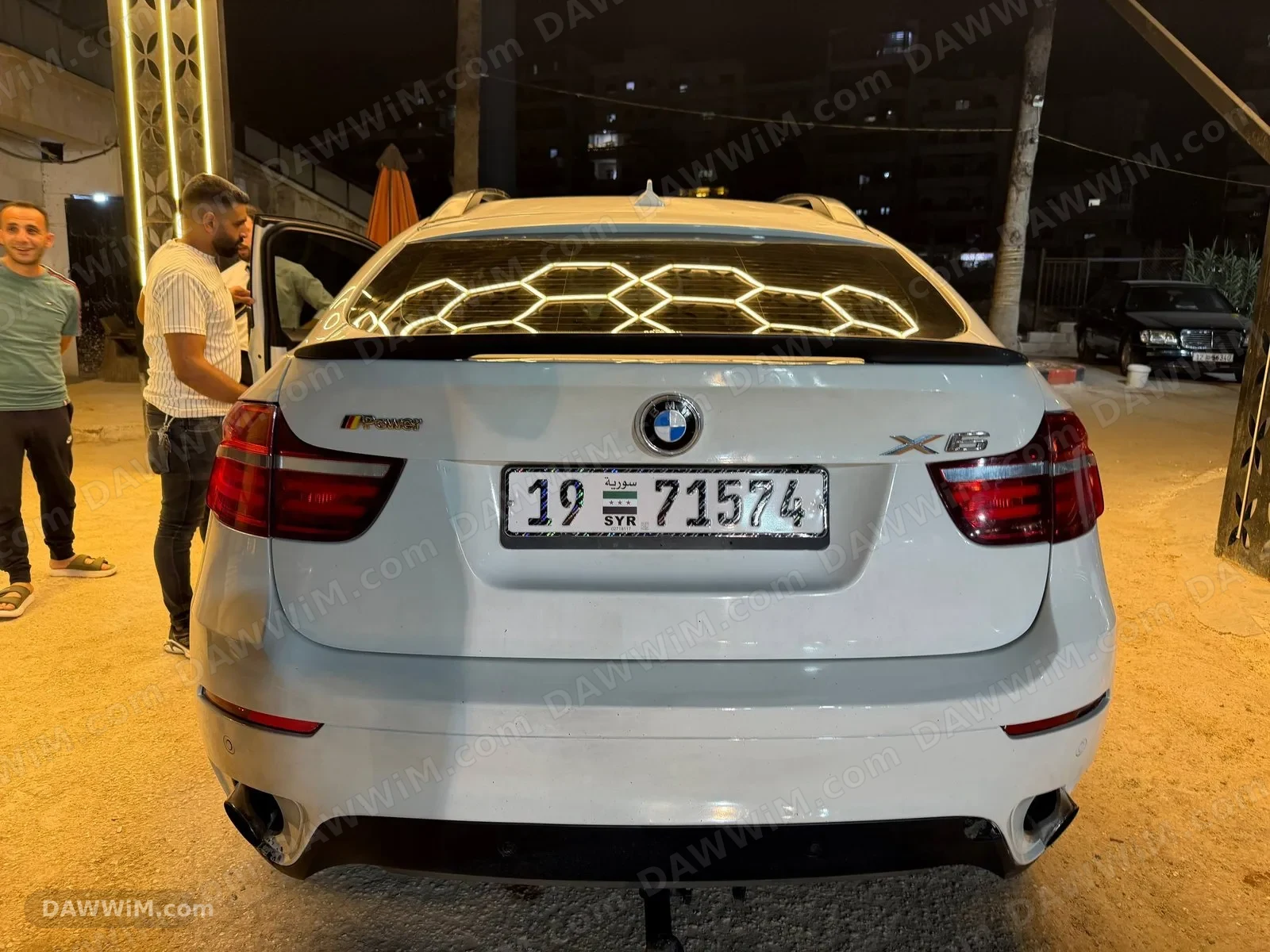 سيارة BMW X6 موديل 2013 للبيع