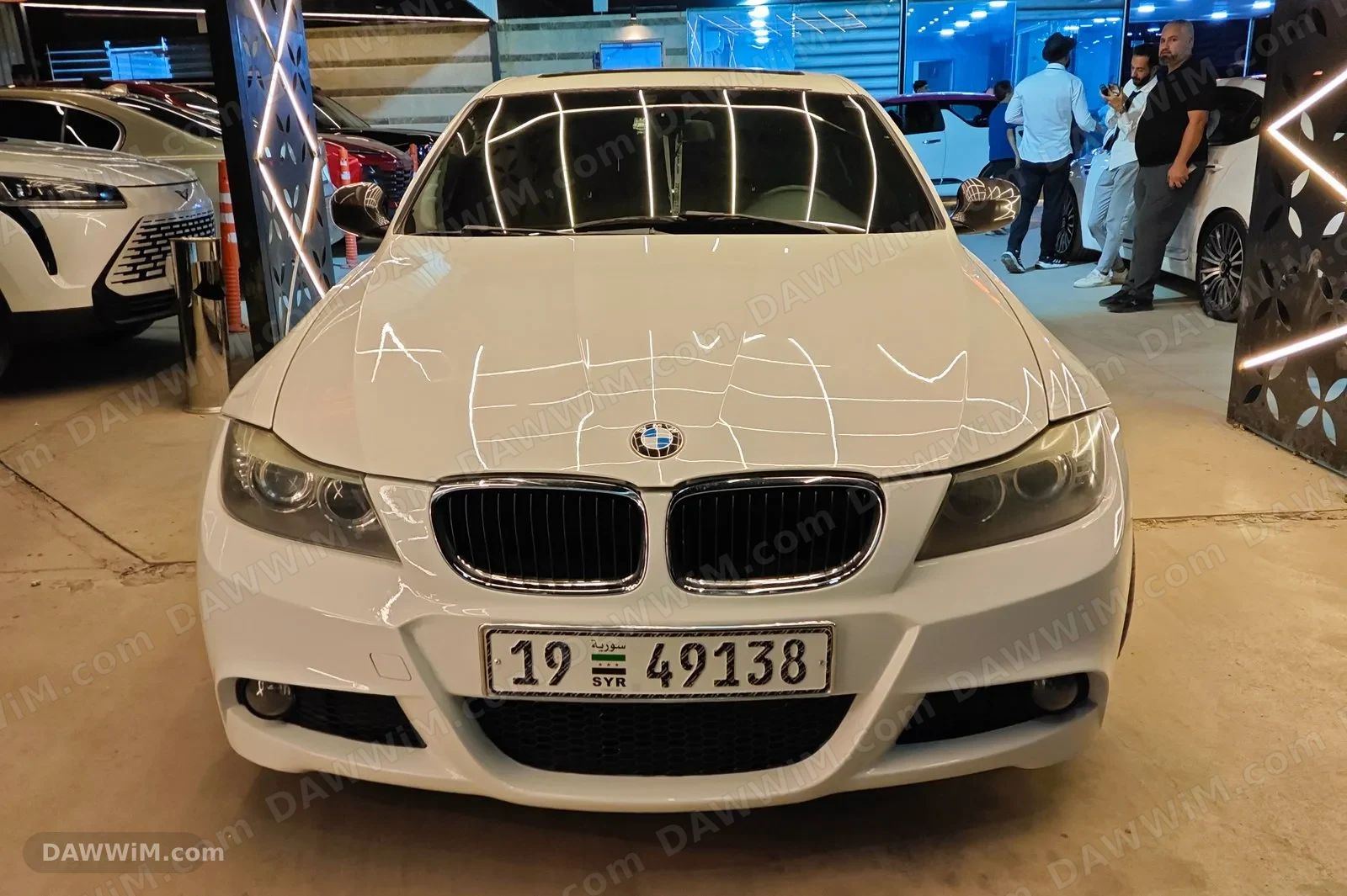 سيارة بي إم دبليو BMW 320 موديل 2012 للبيع