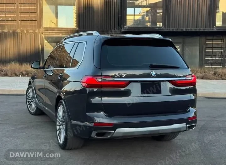سيارة بي إم دبليو X7 40i موديل 2022 للبيع