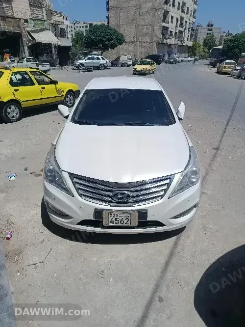 هيونداي أزيرا للبيع