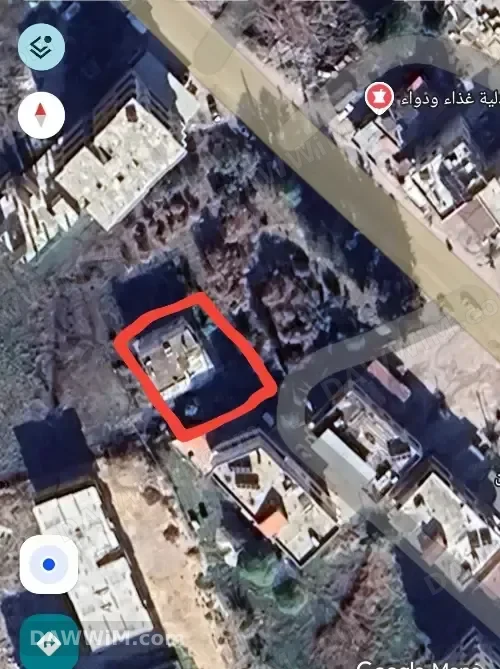 مزرعة للبيع في اللاذقية مع منزل وبئر مياه