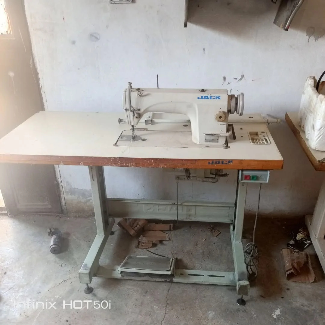 ماكينة جاك خياطة صناعية للبيع