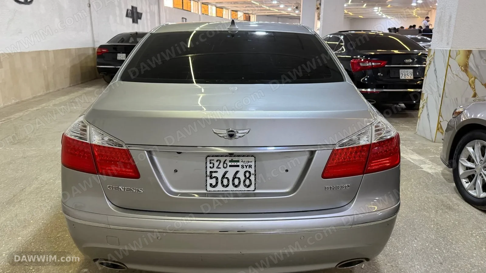 Genesis BH330 2011