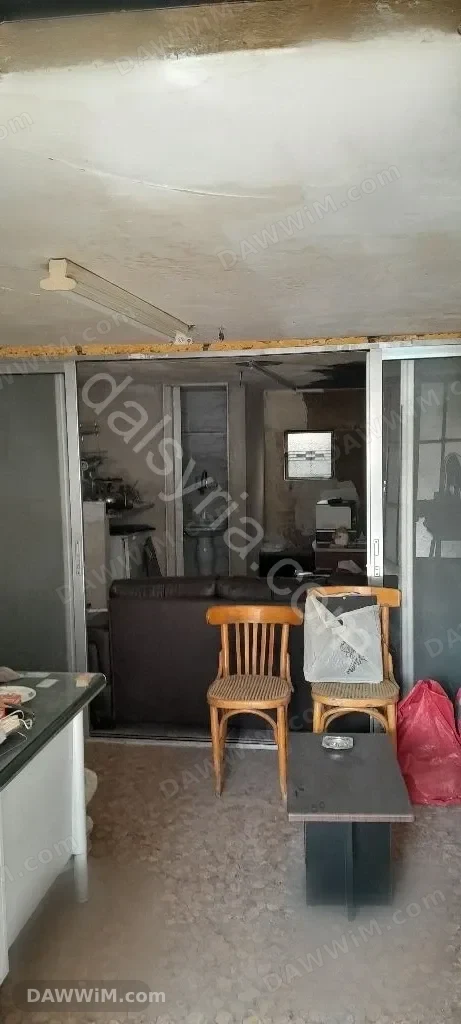 محل تجاري للإيجار في القصاع، برج الروس