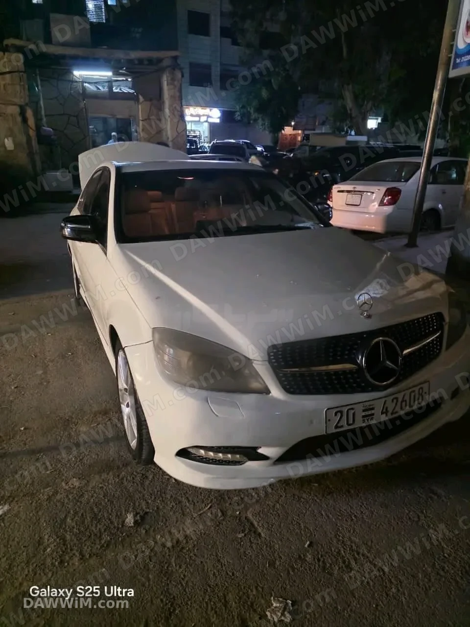مرسيدس بينز C 300 موديل 2009