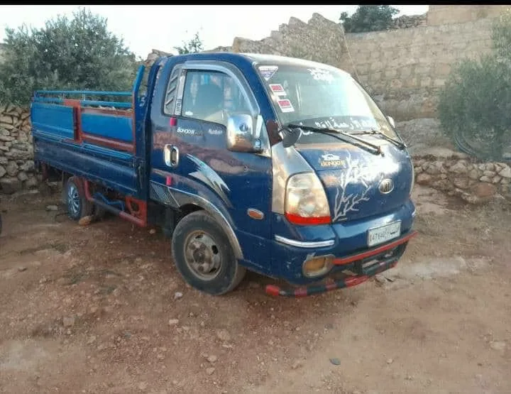 كيا 4000 موديل 2005 للبيع بسعر حلو