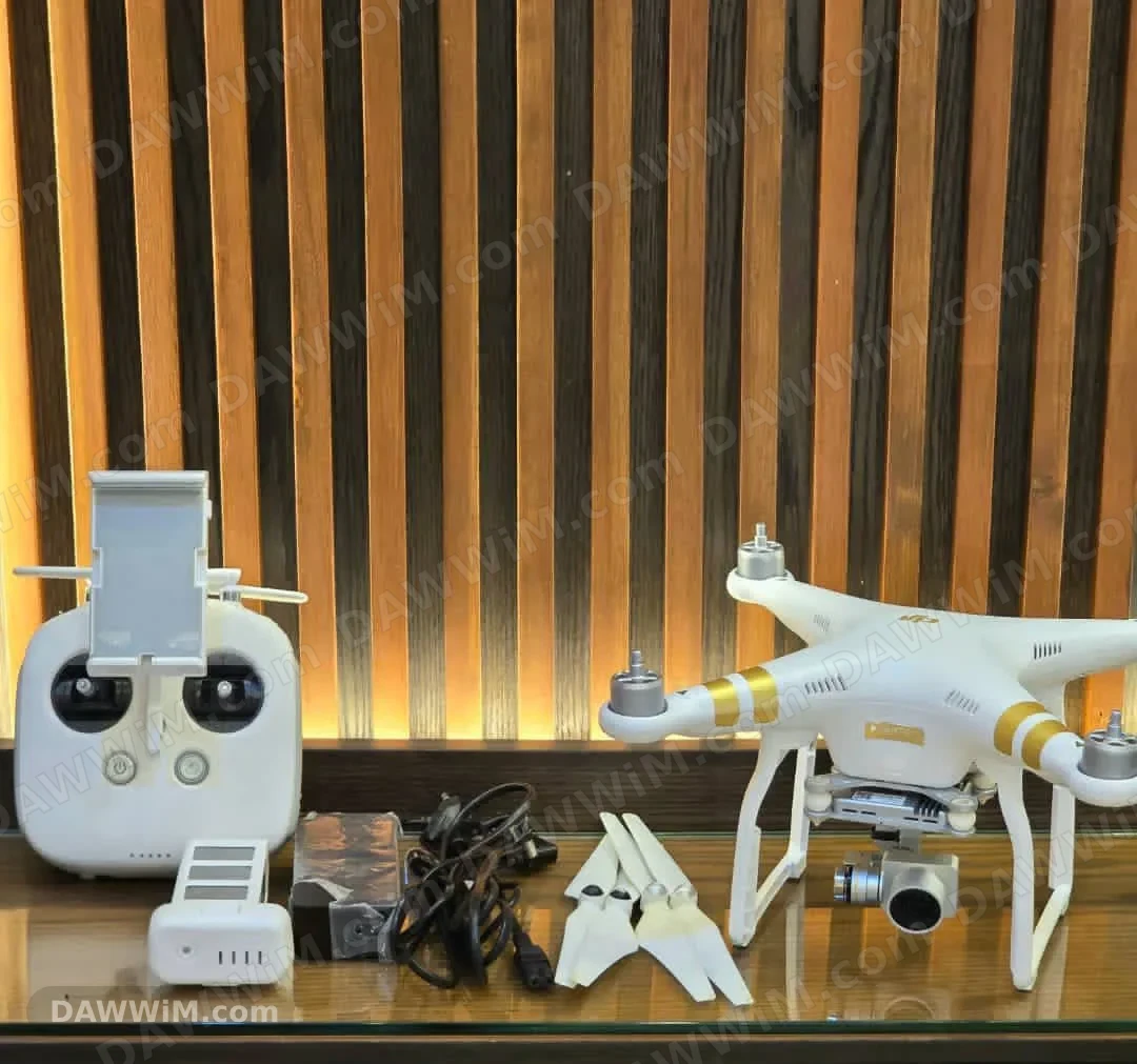 درون DJI Phantom 3 احترافية