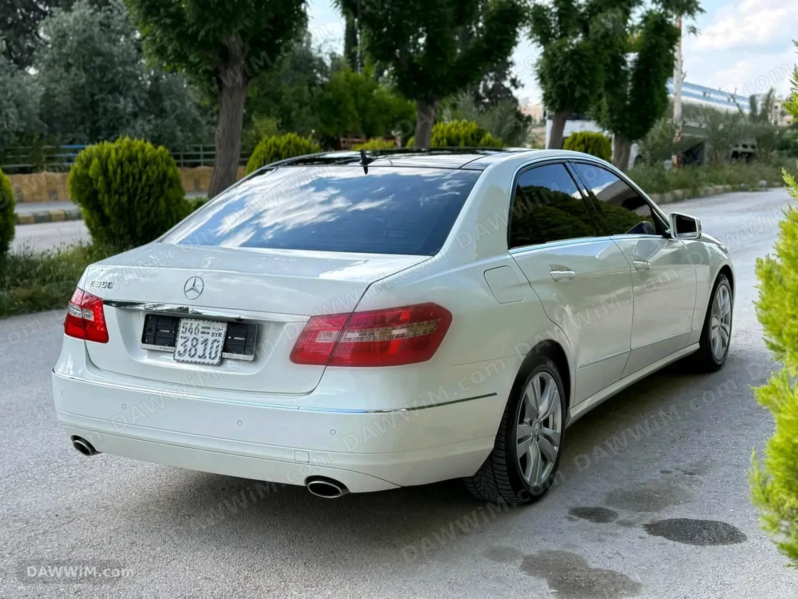 مرسيدس بينز E350 موديل 2011
