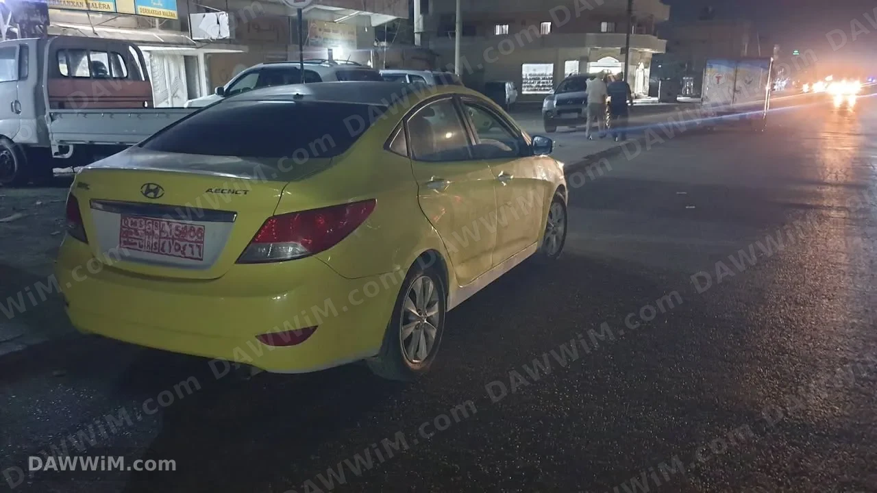 هيونداي أكسنت للبيع موديل 2012
