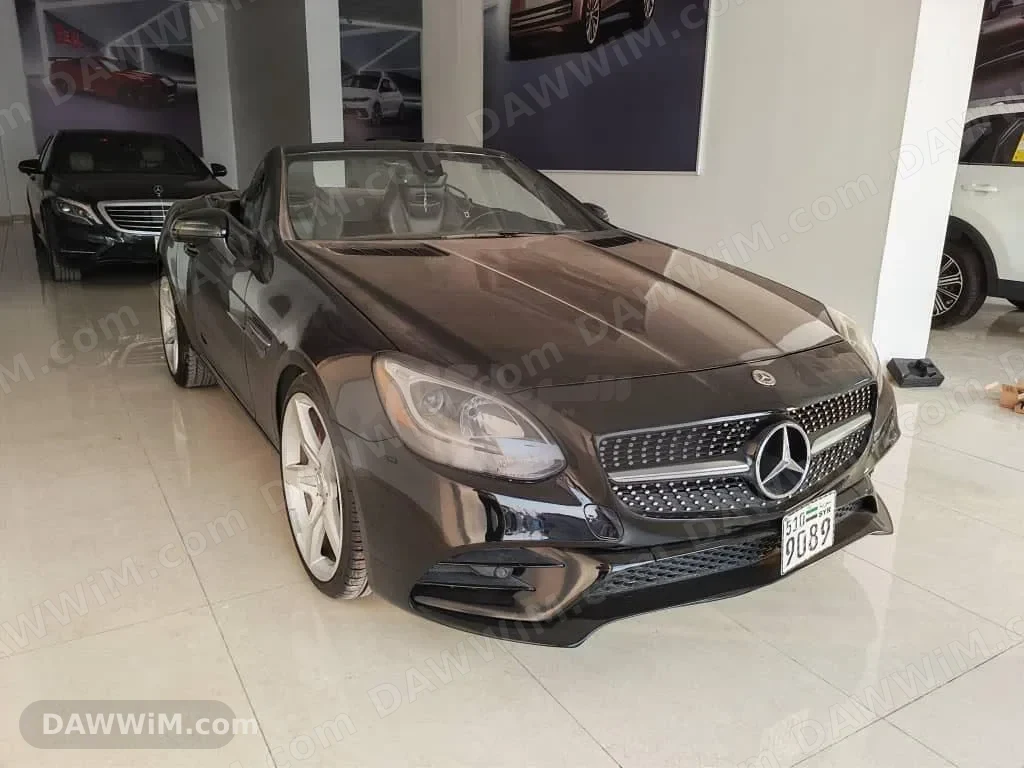 مرسيدس بينز Mercedes-Benz SLC 300 موديل 2019 مستعملة للبيع