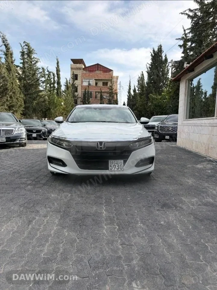 هوندا اكورد 2019 مستعملة للبيع