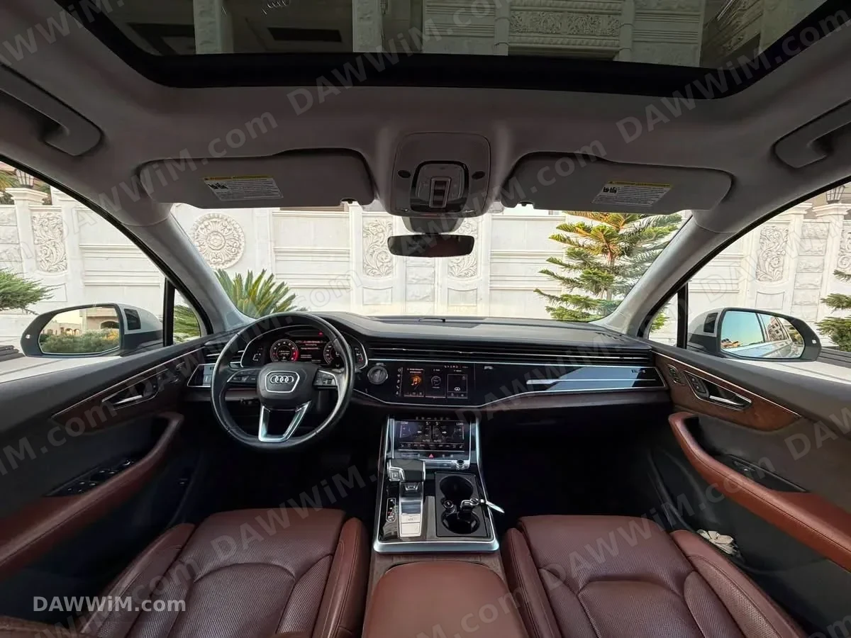 سيارة أودي Audi Q7 موديل 2021 للبيع