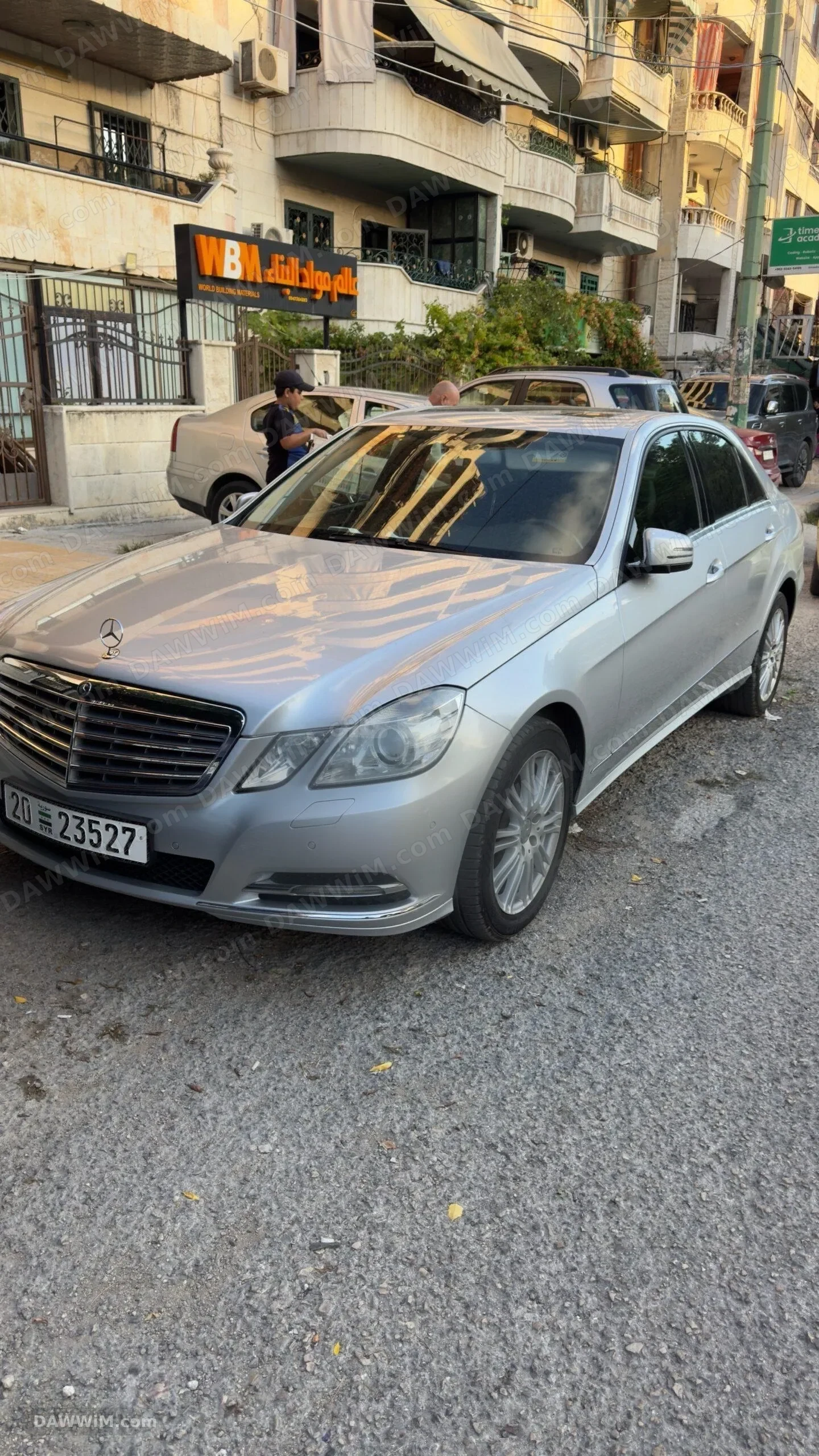 مرسيدس بينز E300 موديل 2011