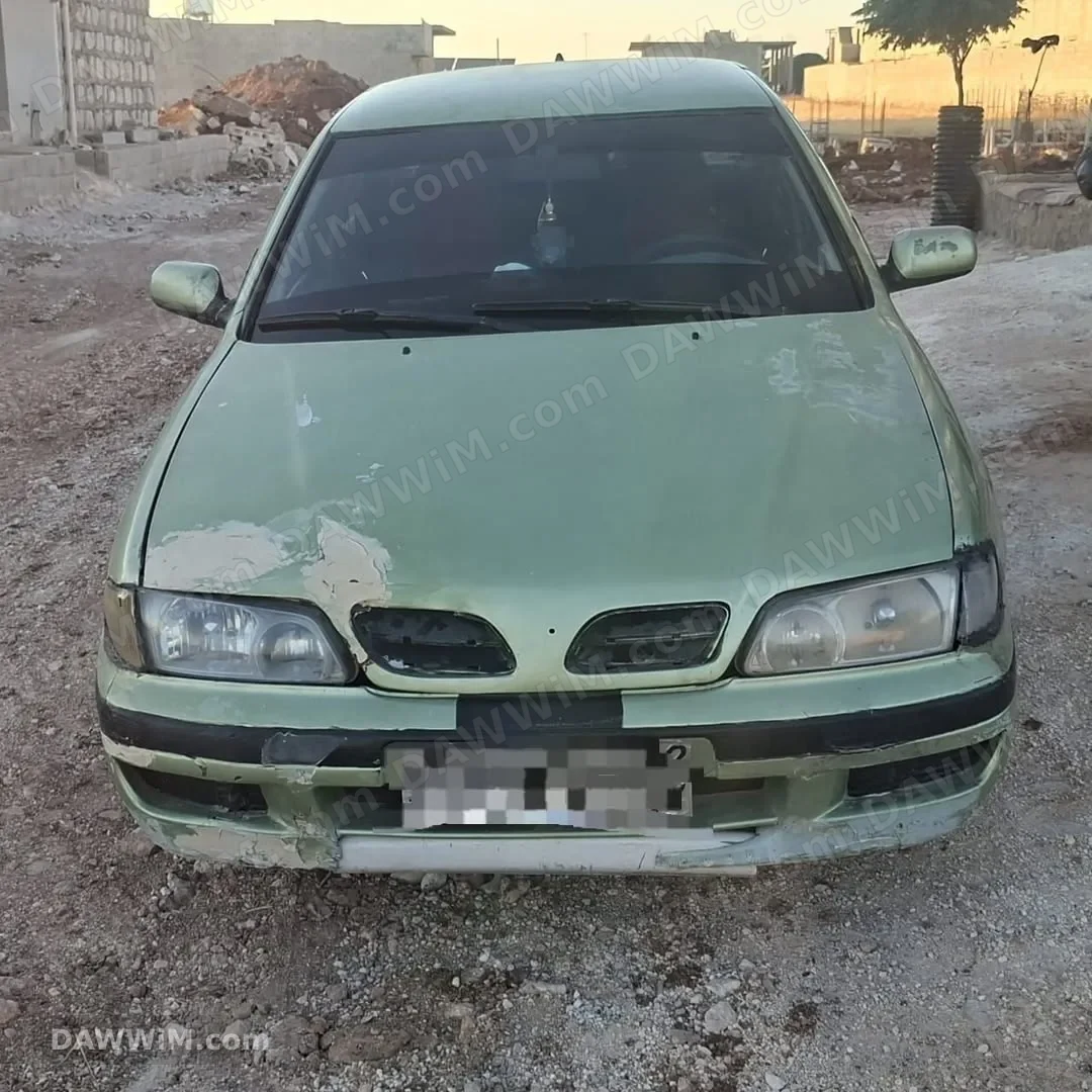 نيسان الميرا موديل 2001